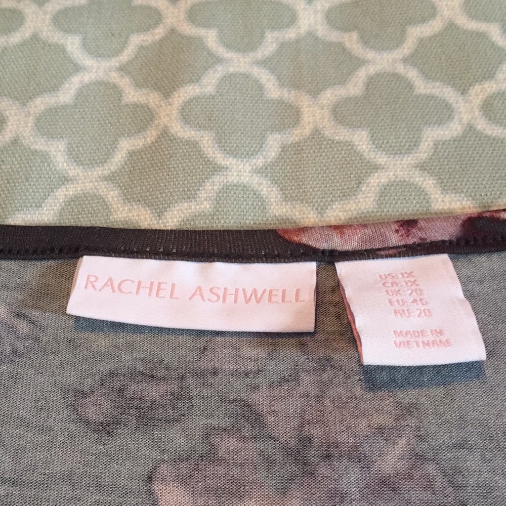 Rachel Ashwell Floral Blouse 1X - Picture 4 of 8